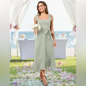 NWT Women's Midi Dresses Color Black